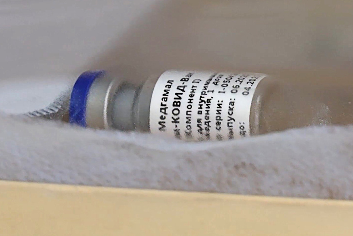 Российская вакцина сформировала у добровольцев иммунитет к коронавирусу