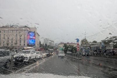 Ливень в Сочи изменил маршруты автобусов