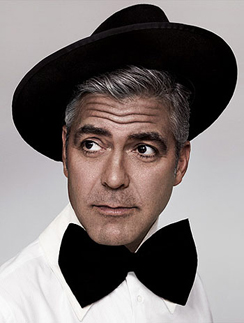 Над чем смеется Джордж Клуни?
