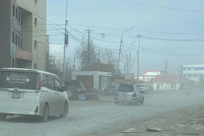 В Якутске экстренно ремонтируют дорогу на Бестужева-Марлинского