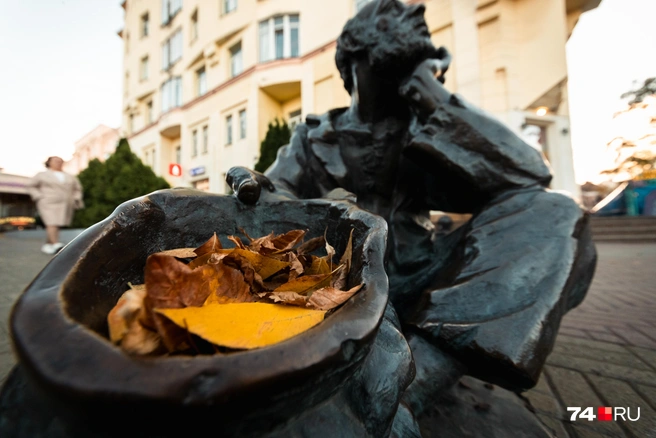 И непременно соберите охапку пестрых листьев | Источник: Наталья Лапцевич