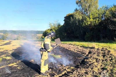 13 выездов за сутки: пожар в Орловском округе, погибший
