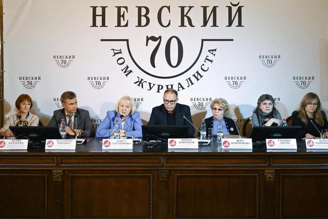 В Петербурге представили проект о возрождении дворцовых комплексов, разрушенных в годы Великой Отечественной войны | Источник: «АиФ» / Сергей Вдовин