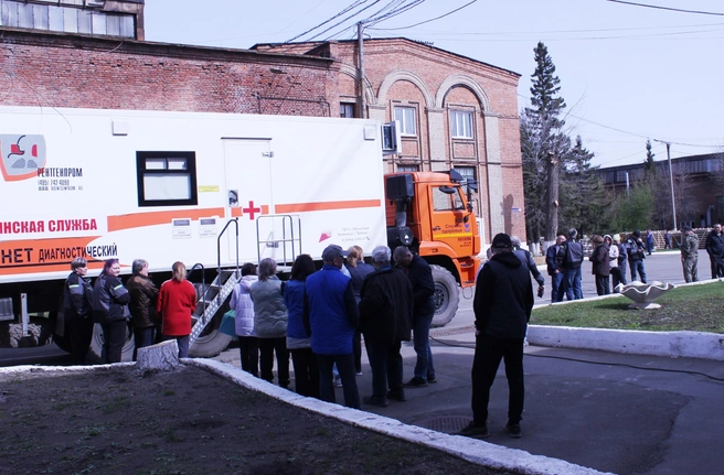 Флюорограф на заводе «ЮАИЗ» | Источник: «ЮАИЗ»