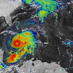 Сверх-ураган «Мелисса»: он уже разрушил Ямайку, грозит Кубе и не сбавляет обороты. Подробности