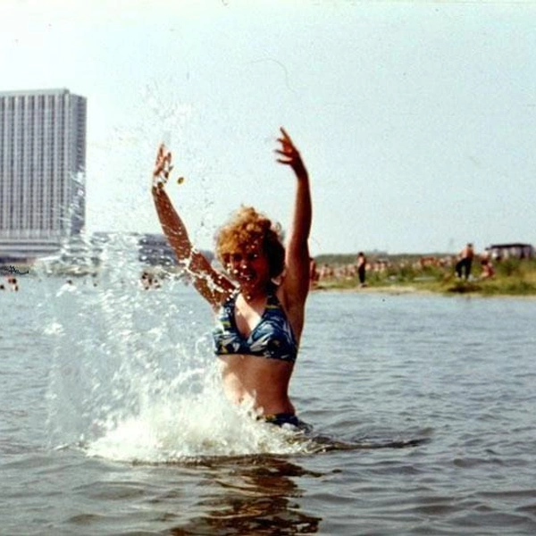 Серебряно-Виноградный пруд в районе Измайлово, 1982 | Источник: Pastvu