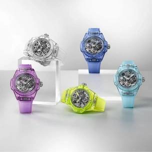 Сыну — лайм, маме — розовый, папе — бирюза под глаза: Hublot представил часовой сет 5 в 1