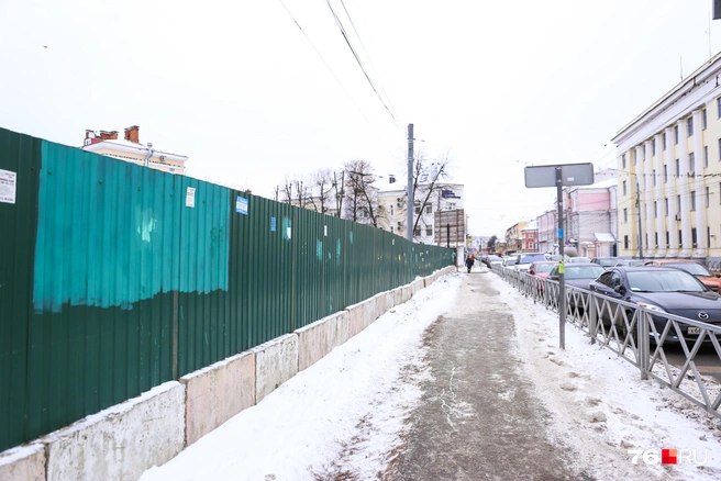 Планируется застройка пустыря | Источник: Алена Косточкина