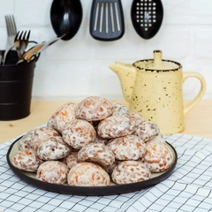 Вкусно, как у бабушки: пышные медовые пряники в глазури