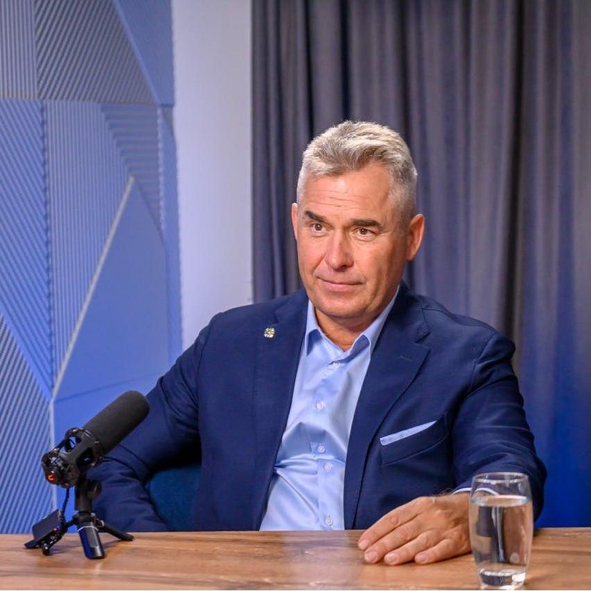 <p>Павел Астахов</p>