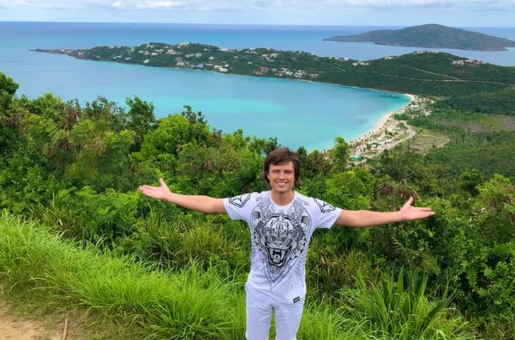 Артист тщательно следит за здоровьем и другим советует проходит профилактические осмотры