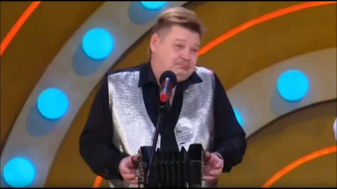Источник: кадр из программы «Петросян шоу» (16+), «Россия 1», 2014 год