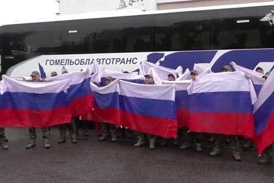 Четверо оренбургских бойцов вернулись из плена