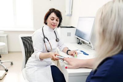 Weight Correction: Comprehensive Approach and Medication Use