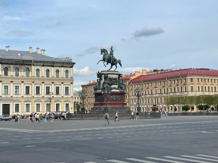 Архитектурные прогулки по Санкт-Петербургу: Большая Морская улица