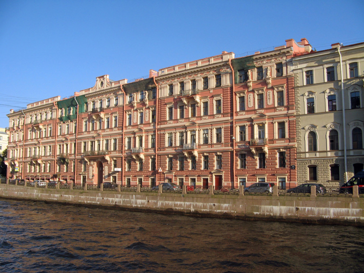 Фонарные бани: 10 любопытных фактов о главных банях Петербурга