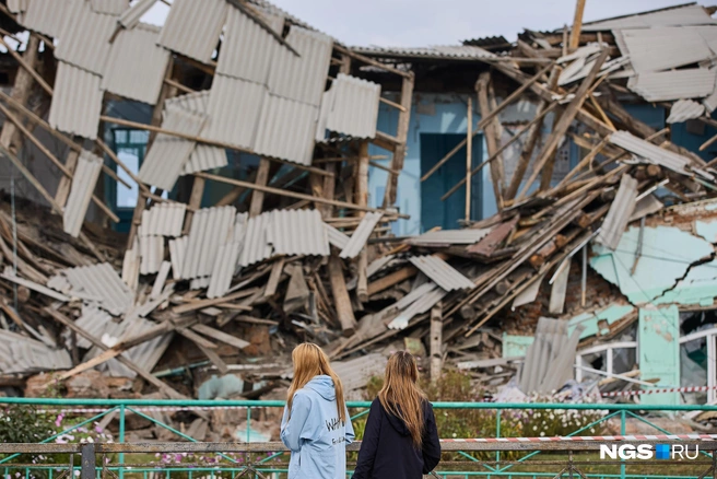 Школа № 5 в Татарске обрушилась 21 сентября | Источник: Александр Ощепков / NGS.RU