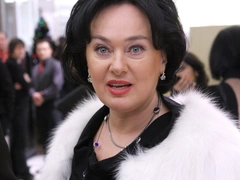 «Некоторые запахи начинаю узнавать»: Гузеева использует постковидный синдром для рекламы духов