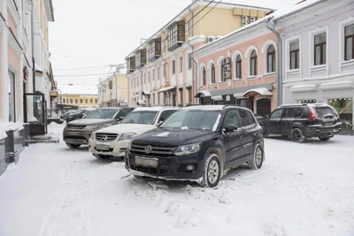 Водители в Ярославле обходят платные парковки