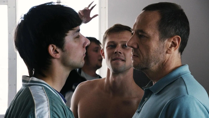 За роль в фильме «Мальчики с Востока» Емельянов был номинирован на премию «Сезар»