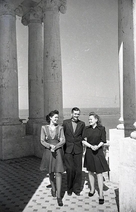Дом отдыха «Стахановец». 1946 год | Источник: фотофонд Самарского областного государственного архива социально-политической истории