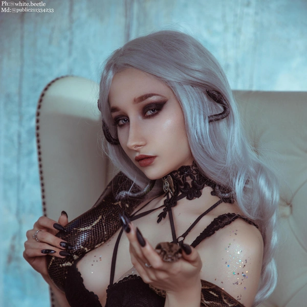 Ph&nbsp;— White Beetle | Источник: https://vk.com/v.defox_cosplay