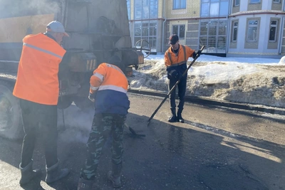 В Костроме восстанавливают асфальтовое покрытие дорог