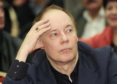 Убитый горем Владимир Конкин стал путать внучку с погибшей дочерью