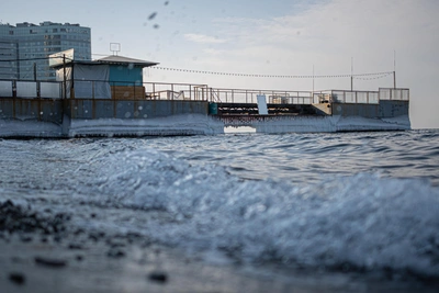 Циклон принес снег и ветер в Приморье в конце каникул