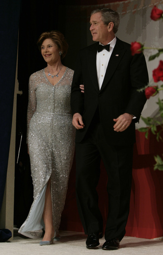 Королевы Белого дома: самые роскошные инаугурационные платья Первых леди