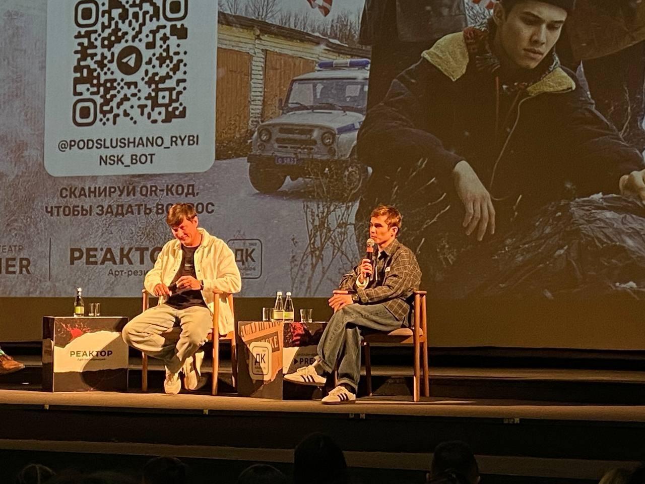 «Хотелось вложить в Арлекина что-то из Джокера»: актер из «Слова пацана» признался, что хочет сыграть злодея