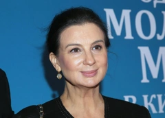 56-летняя Стриженова: «Муж что-то про детей стал говорить. Я сказала: „Если хочешь, пожалуйста, рожу“