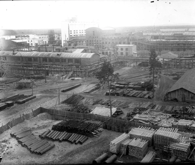 Летом 1930-го неподалеку от Перми заложили первый камень Камского целлюлозно-бумажного комбината | Источник: Краснокамский КБК «КАМА»