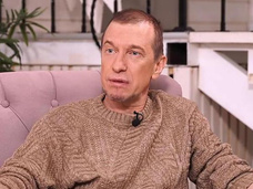 Сергей Соседов признался, почему в 55 лет еще живет с мамой