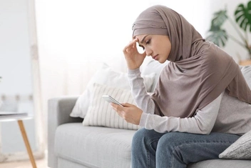 «Бывшая мужа одержима им и изобретательно придумывает способы нас преследовать»