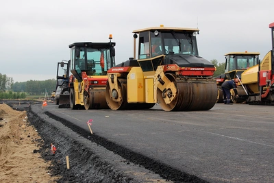 В Омске отремонтируют больше дорог, чем планировалось