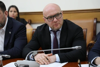 АЗС Дагестана продолжают удерживать цены на топливо