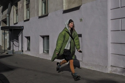 Надевающие пуховик поступают мудро: прогноз Колесова