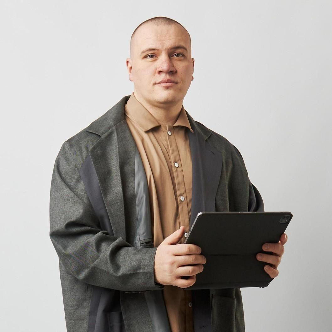 <p>Александр Свитеньков</p>