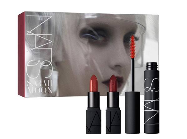 Набор Audacious Eye&Lip, NARS. В набор входят: Тушь и две мини-помады Audacious в подарочной упаковке.