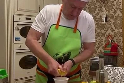 Сергей Маненков раскрыл рецепт витаминного салата