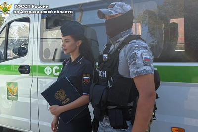 Приставы вернули ребёнка матери в Астрахани