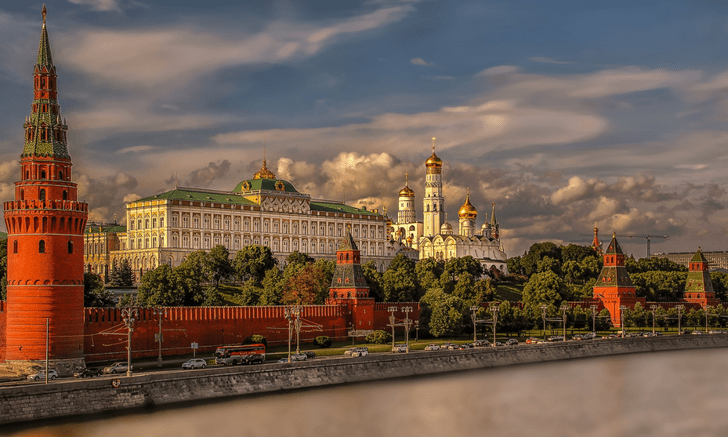 Прогулки по Москве: лучшие маршруты для тех, кто любит ходить пешком