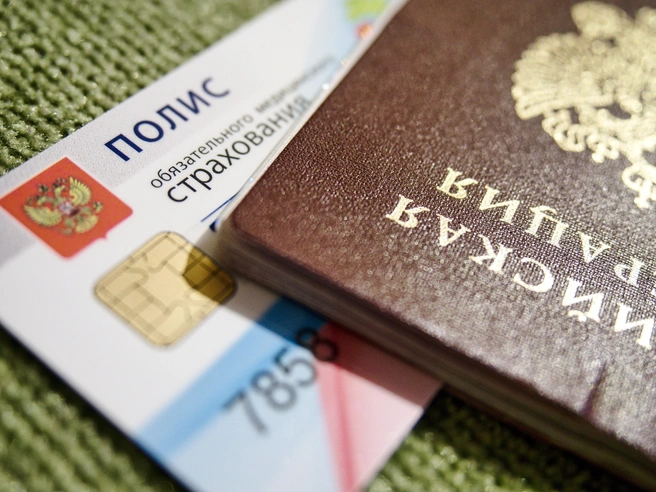 «Пусть освободят места в Думе». Как читатели «Фонтанки» отреагировали на идею платного ОМС для безработных | Источник: Семен Лиходеев / ТАСС