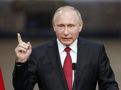 Владимир Путин не советует россиянам скупать продукты