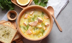 Уха по-фински: рецепт сливочного супа лохикейто от шеф-повара карельского ресторана «Густав Винтер»