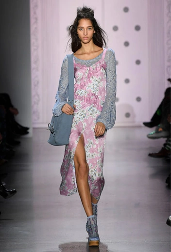 Anna Sui весна/лето 2020 | marieclaire.ru