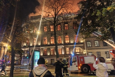 Пожар в особняке Миллера у Исаакиевского собора