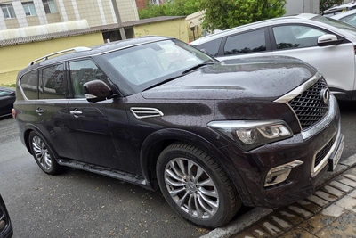 Новосибирская фирма выставила Infiniti на торги за 3,3 млн