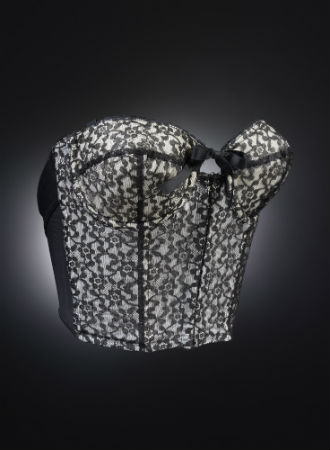 Бюстгальтер | Источник: Музей Виктории и Альберта, Лондон